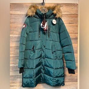 Canada Weathergear Waterproof Vegan Puffer Parka in Green NWT
